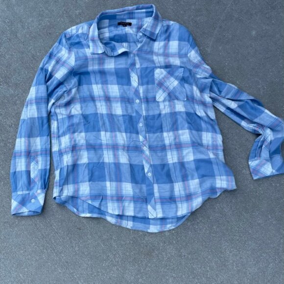 Woman's  Soft Plaid Flannel Button Down Size Medium - Picture 2 of 15